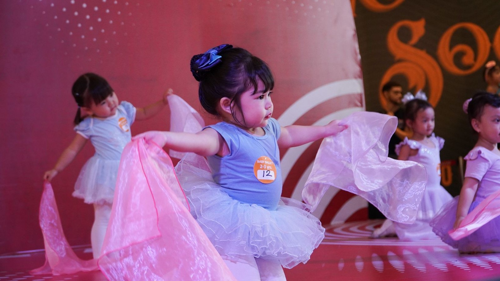  Parents, This Is The Best Age to Start Ballet!